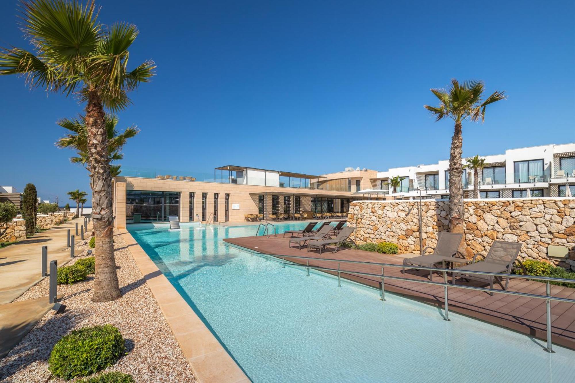 Hotel Barcelo Nura 5*